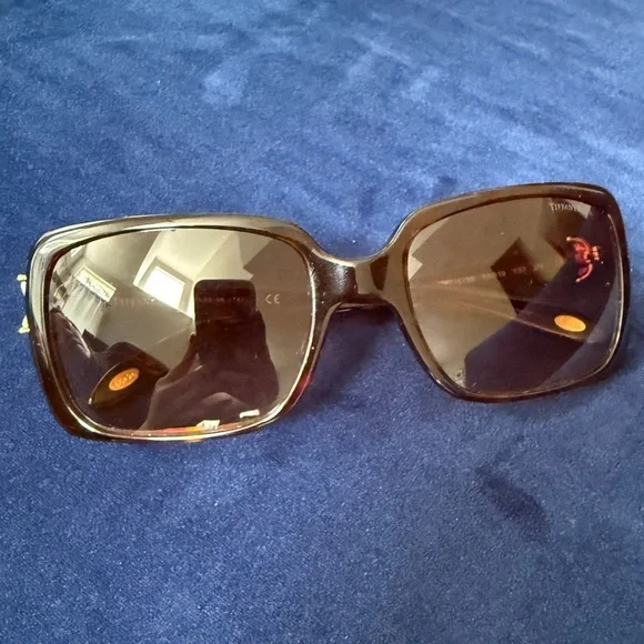 Tiffany & Co. Brown Tortoise Sunglasses - Picture 2 of 8